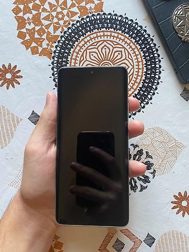 poco x8 pro: Poco X7, rəng - Yaşıl, Face ID — 1