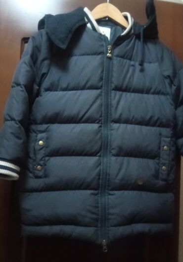 куртка длинный: Продаю зимнюю куртку (Корея) на мальчика до 10 лет, пуховик. Длина по