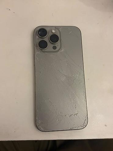 apple mini 5: IPhone 16 Pro Max, 256 GB, Gümüşü, Qırıq — 2
