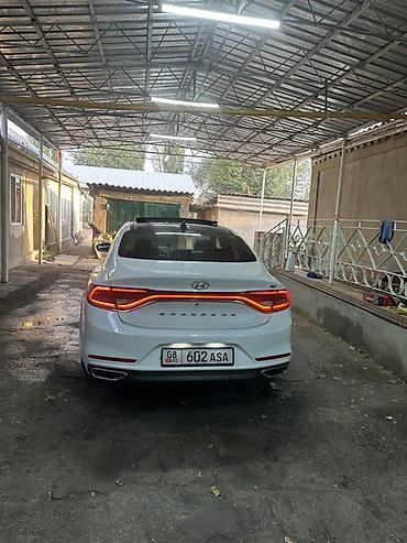 arizzo 8: Hyundai Grandeur: 2018 г., 3 л, Автомат, Бензин, Седан — 6