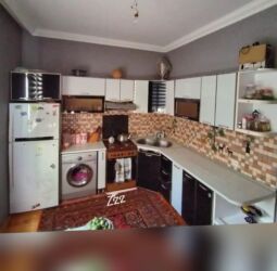 старую кухонную мебель: *399₼ MƏTBƏX mebeli :-TƏCİLİ SATILIR*‼️ ÖLÇÜ:-3*3 ÜZƏRİNDƏ