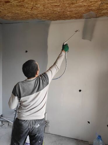 красить дом: Красим ваш дом 🏡 квартиру
офис 🏢 магазин ворота 
крышу за 35 сом