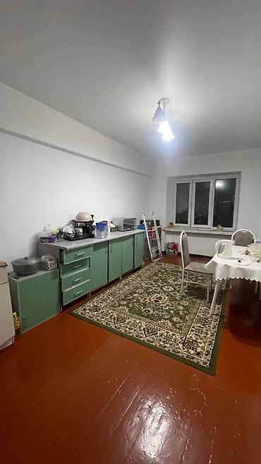 лущихина: 1 комната, 28 м², ул. Лев Толстой Малосемейка, 4 этаж, Косметический ремонт — 10