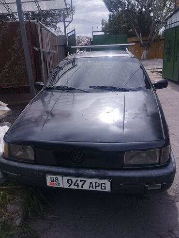 каракол транспорт: Volkswagen Passat: 1991 г., 2 л, Механика, Газ, Универсал