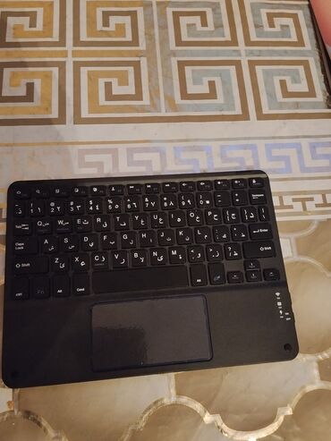 Digər planşetlər: Planşet seti – 16 Max Komplekt: - 16 Max planşet - Maqnitli qapaqlı — 2