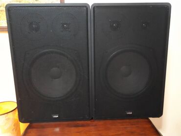 Zvučnici i stereo sistemi: Boston Acoustics HD5 bookshelf kutije Americke proizvodnje, kao nove na lalafo.rs — 5 Zvučnici i stereo sistemi: Boston Acoustics HD5 bookshelf kutije Americke proizvodnje, kao nove — 5