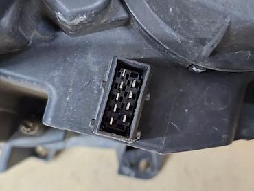 Передние фары: Передняя правая фара Peugeot 2003 г., Б/у, Оригинал at lalafo.kg — 7 Передние фары: Передняя правая фара Peugeot 2003 г., Б/у, Оригинал — 7