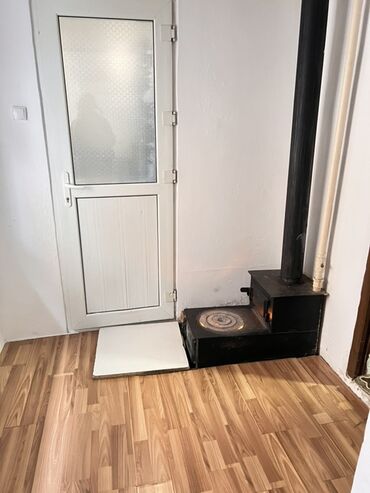 Спальные гарнитуры: Сдается частный дом-времянка со всеми удобствами Сдается уютная — 16