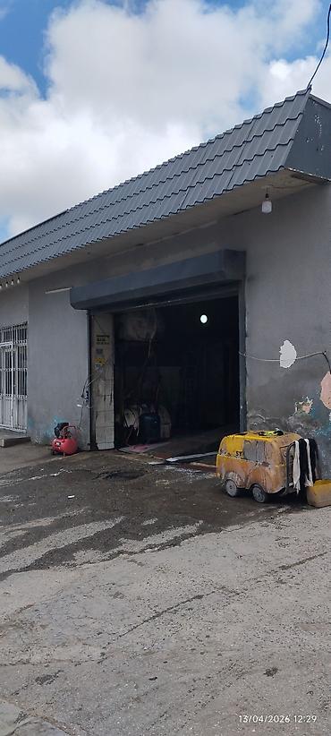 avto karavan: Biləcəridə yerləşən Avto yumaya işci tələb olunur, iş vaxtı — 4