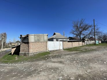 село ленинскии участок: 90 м², 4 комнаты, Старый ремонт