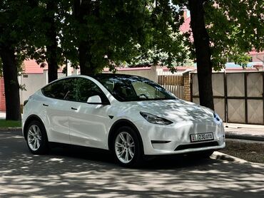 nissan ariya: Авто