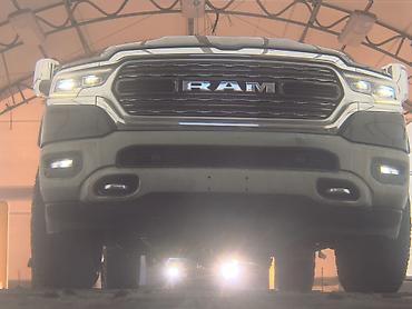 Dodge: Dodge Ram 1500: 2020 г., 5.7 л, Автомат, Бензин, Пикап — 4