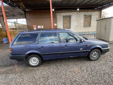 Volkswagen: Volkswagen Passat: 1993 г., 1.8 л, Механика, Газ, Универсал