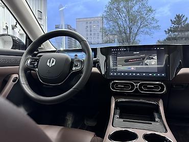 Другие автомобили: 🚗 LEAPMOTOR C11 2023 — современный электрокроссовер 📅 Год выпуска — 9