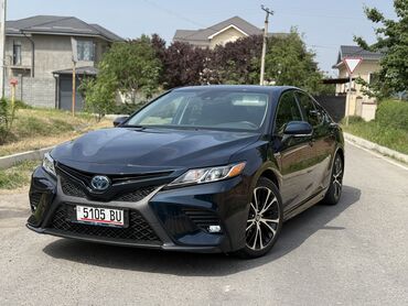 Toyota: Toyota Camry: 2018 г., 2.5 л, Гибрид, Седан