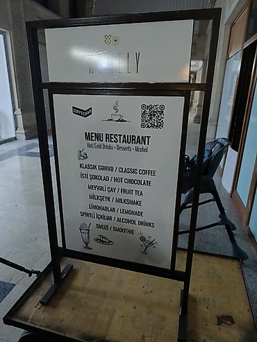 piti: Restoran və coffee shoplar üçün çöl menyusu. yerə bağlana bilir — 2