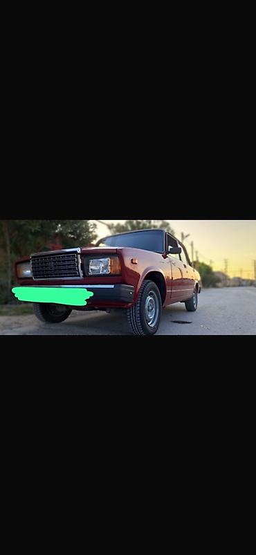 vaz 2107 2017: VAZ 2107, bord rəngdə sedan Texniki xüsusiyyətlər: - Korpus: 4 qapılı — 1