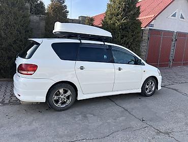 Toyota: Toyota Ipsum: 2002 г., 2.4 л, Автомат, Газ — 9