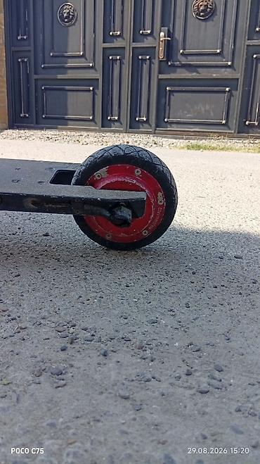 scooter icaresi: Skuter – şəhərdaxili qısa məsafələr üçün yığcam və praktik model - — 2