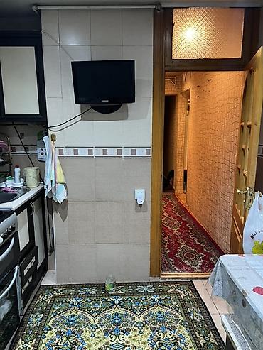 bina.az: Xetai rayonu Cavanshir küçəsi 6 mərtəbəli binanın 2 mərtəbəsi orta — 6