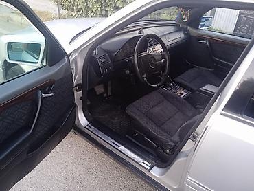 Disk təkərlər: - Disklər: Mercedes-Benz orijinal yüngül lehimli disklər (5 cüt şüalı — 14