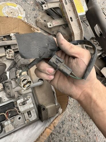 Другие автозапчасти: Запчасти для Mitsubishi space gear — 130