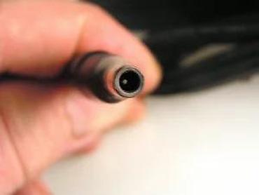 Adapteri i punjači za laptop: AC adapter/napajanje 12 V 3.33 A (model: AD6660-2LF) - Ulaz: 200–240 — 7