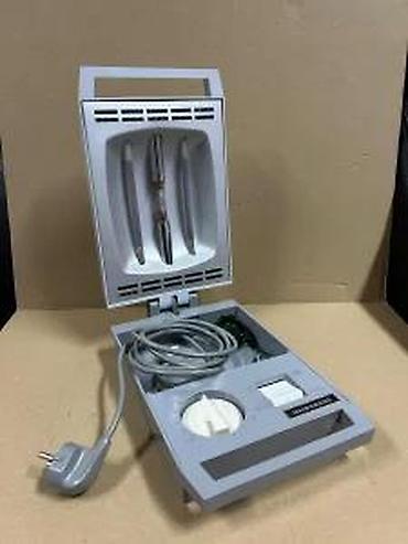 Medicinske lampe: UV/IR lampa – model N400 Opis: - Profesionalni uređaj sa kombinovanim — 3