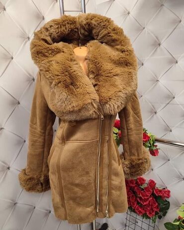 modeli kombinezona: With lining, Faux fur