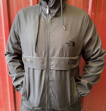 Jakne za prelazni period: Muške jakne za jesen tanji S,M,L,XL,XXL veličine za 5500 din
pb — 2