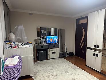 kiraye ile satilan evler: 4 otaqlı, 979 kv. m, Orta təmir — 6