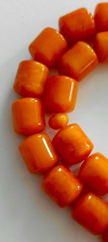 Təsbehlər: Qədim kəhrəba təsbeh.100% təbii Baltik kəhrəbasından təsbeh.Bütöv daş — 8