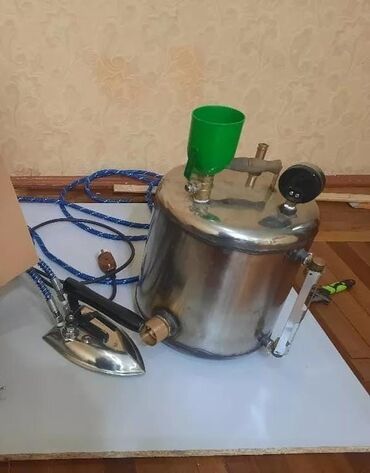 үтүк сатылат: Парогенератор Нержавейка, Вертикальное отпаривание