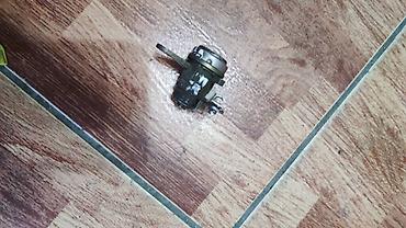 key maker: Toyota Carolla личинка дверного замка, Тойота каролла личинка дверного — 1