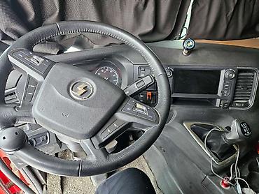 Тягачи: Тягач, Shacman, Тентованный — 2