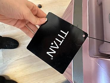 Putni koferi i torbe: TITAN WILD ROSE. Veliki Putni kofer. Veličine L, dimenzije — 10