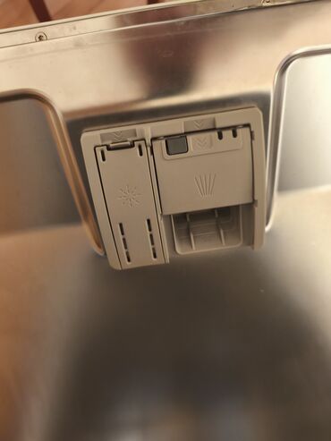 Qabyuyan maşınlar: Qabyuyan maşın Siemens, Tam qabaritli (60 sm.), Ayrıca dayanan -da lalafo.az — 6 Qabyuyan maşınlar: Qabyuyan maşın Siemens, Tam qabaritli (60 sm.), Ayrıca dayanan — 6