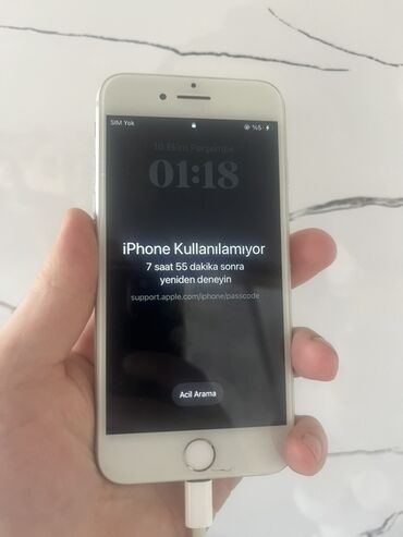 Apple iPhone: IPhone 6s, 256 GB, Gümüşü, Qırıq — 1