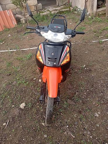 275 40 18: Kuba - MOON, 50 sm3, 2003 il, 70000 km — 2