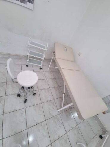 Rəflər, etajerkalar: Daşıyıcı Etejerka Təkərli 2 siyirməli Təzə mağazadan satış modellər — 4