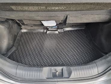 bort baqaj: Nissan Tiida Hatchback (C11) Nissan Versa Hatchback Nissan Latio — 3
