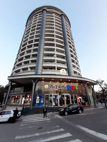 Kommersiya daşınmaz əmlakının satışı: Nizami mall 17 mərtbəli yeni tikili binanın 3 cü mərtəbəsində yerləşən — 8