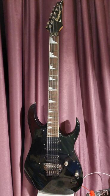 Пианино: Электрогитара, Ibanez, 6 струн, Б/у, Самовывоз, Бесплатная доставка