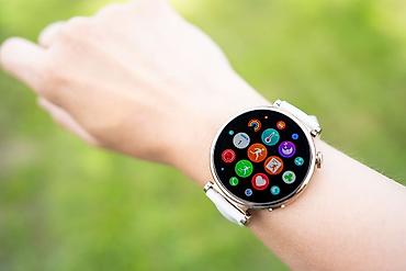 Aksesuarlar: İşlənmiş, Smart saat, Huawei, Аnti-lost, rəng - Qızılı — 2