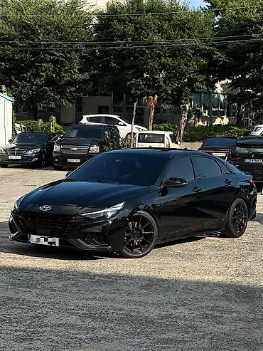 2022: Hyundai Elantra: 2022 г., Седан — 1