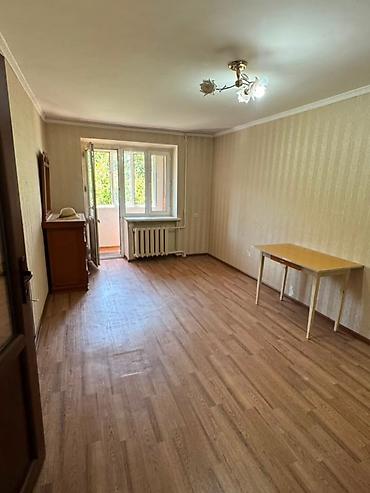 бета: 1 комната, 32 м², 5 мкр Индивидуалка, 3 этаж — 4