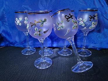 svetlo zelena: Case nove,model 3 bohemija kristal za vino iz 70ih godina. Case za — 6