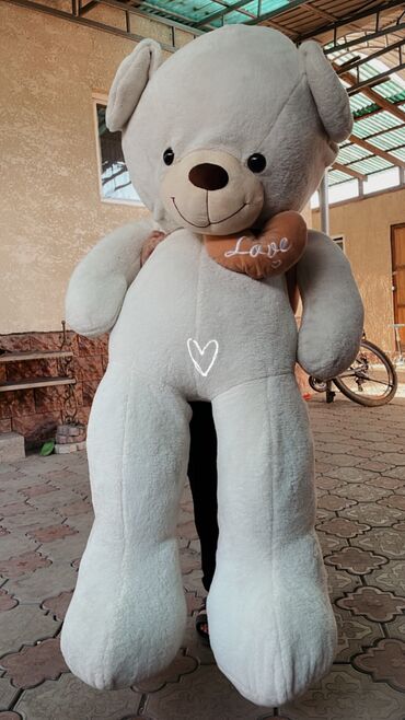 Игрушки: Срочно!!! Продаю новую большую мишку 😍 Спешите порадовать любимую at lalafo.kg Игрушки: Срочно!!! Продаю новую большую мишку 😍 Спешите порадовать любимую
