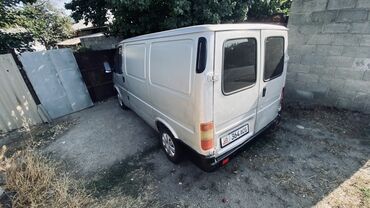 спринтер грузовой бортовой: Легкий грузовик, Ford, Стандарт, 1,5 т, Б/у