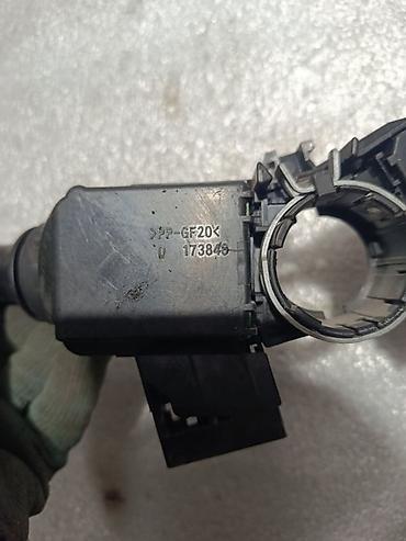 Другие детали электрики авто: Комбинированный подрулевой переключатель (левый/правый) для — 6